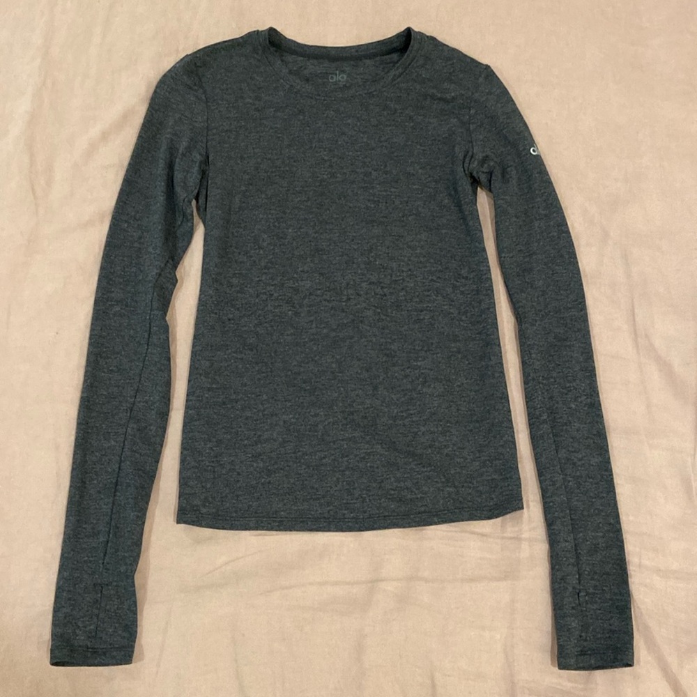 Alo yoga - Grey long sleeved top